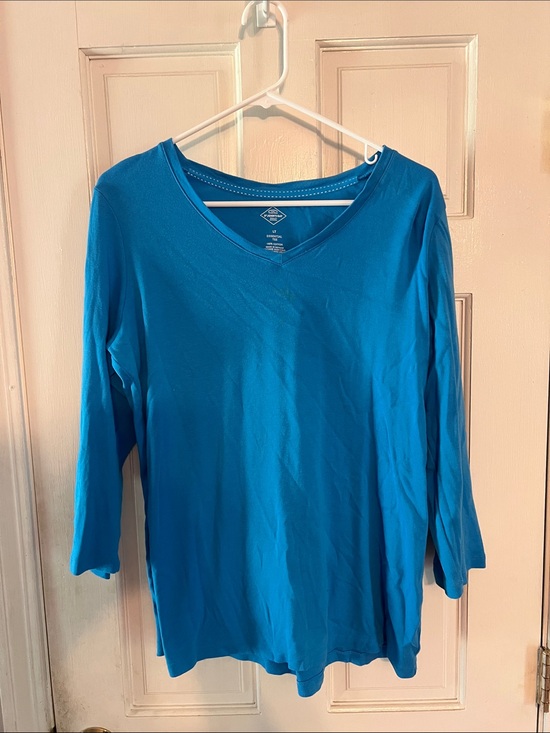 St. John's Bay Tops - St. John's Bay Teal-Blue V-Neck 3/4 Sleeve Top